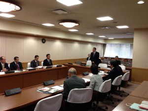 埼玉県越谷市議会の視察の様子